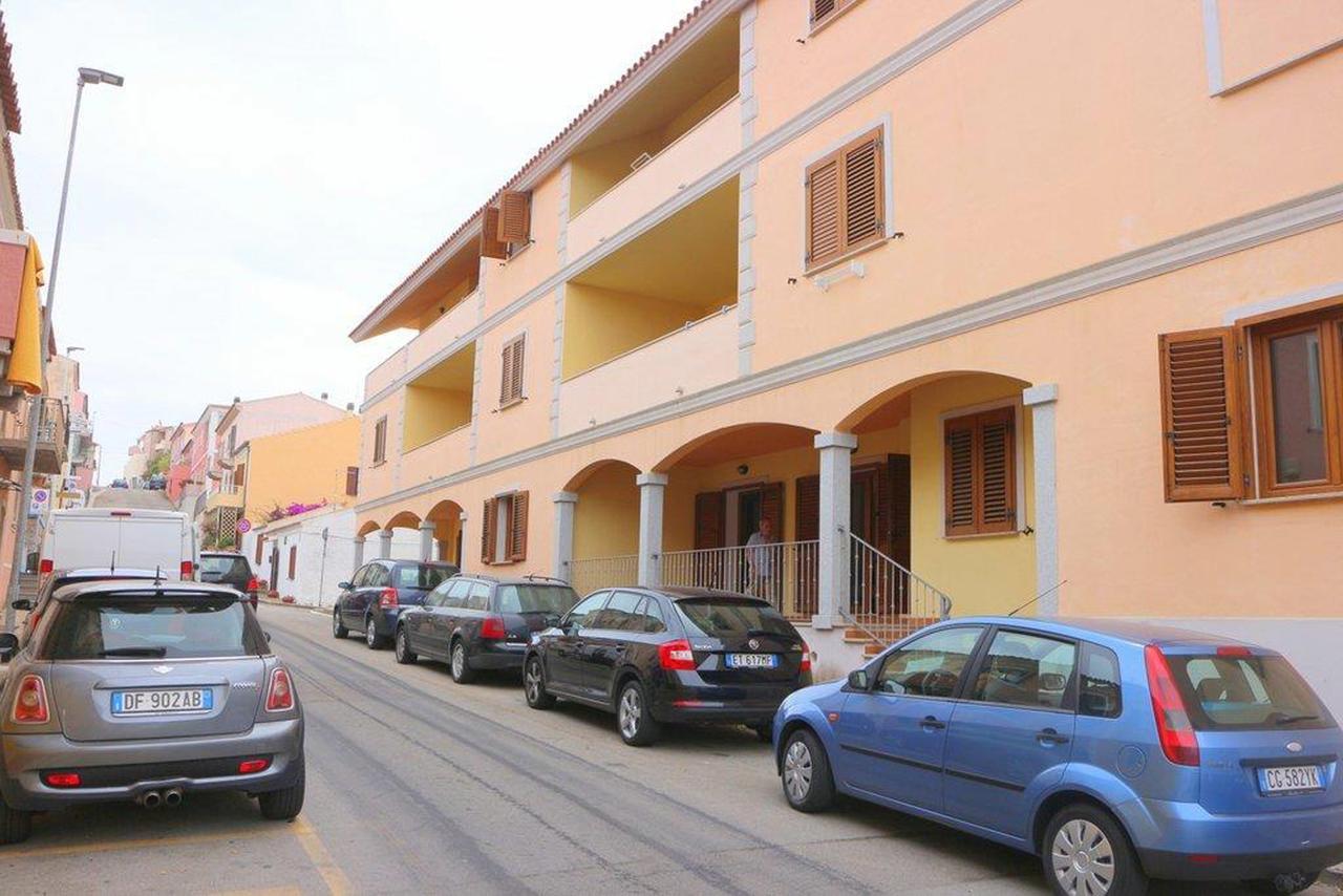 Blu Resort Santa Teresa Gallura Buitenkant foto