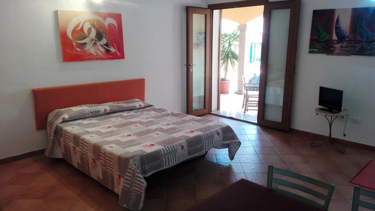 Blu Resort Santa Teresa Gallura Buitenkant foto