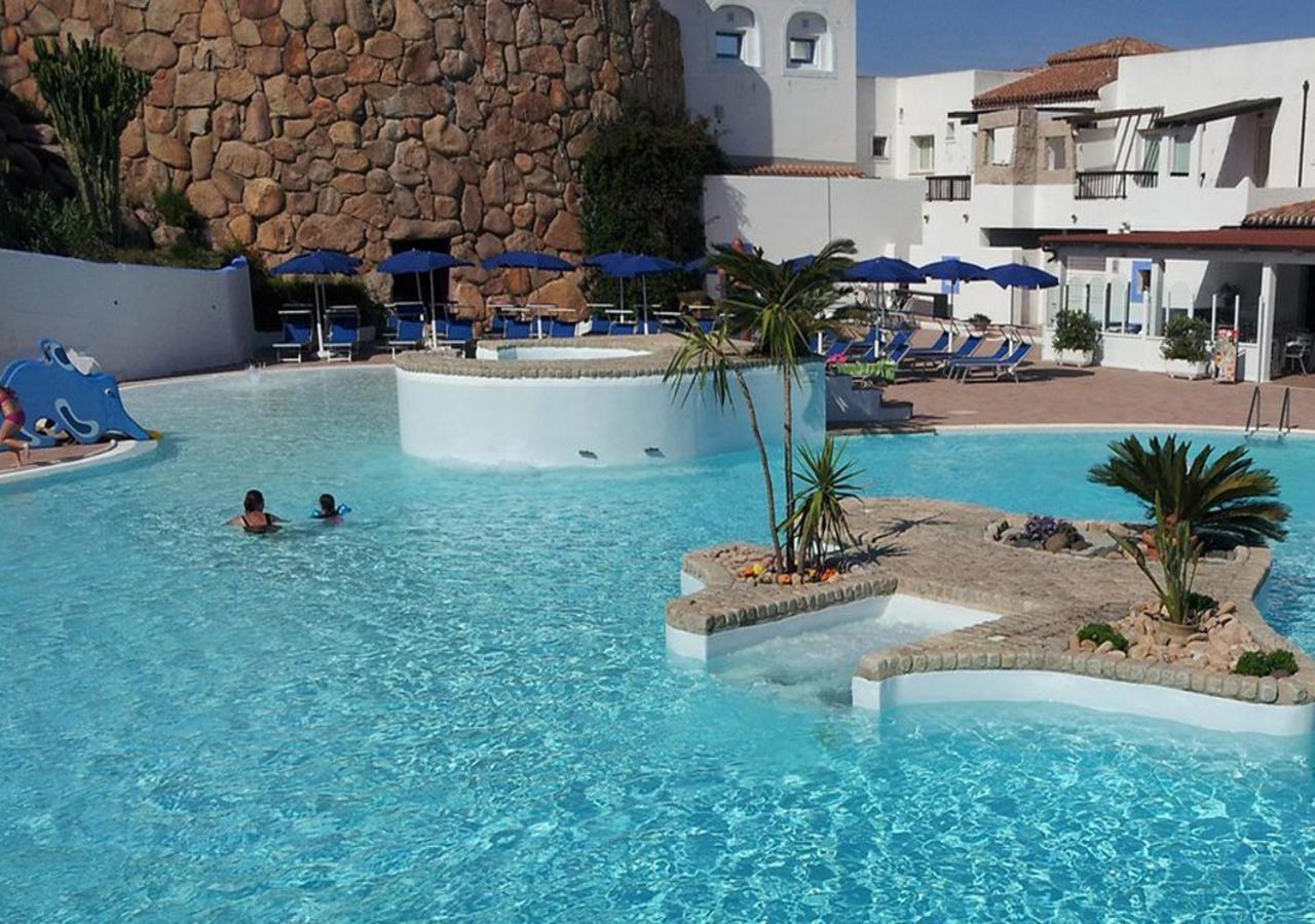 Blu Resort Santa Teresa Gallura Buitenkant foto